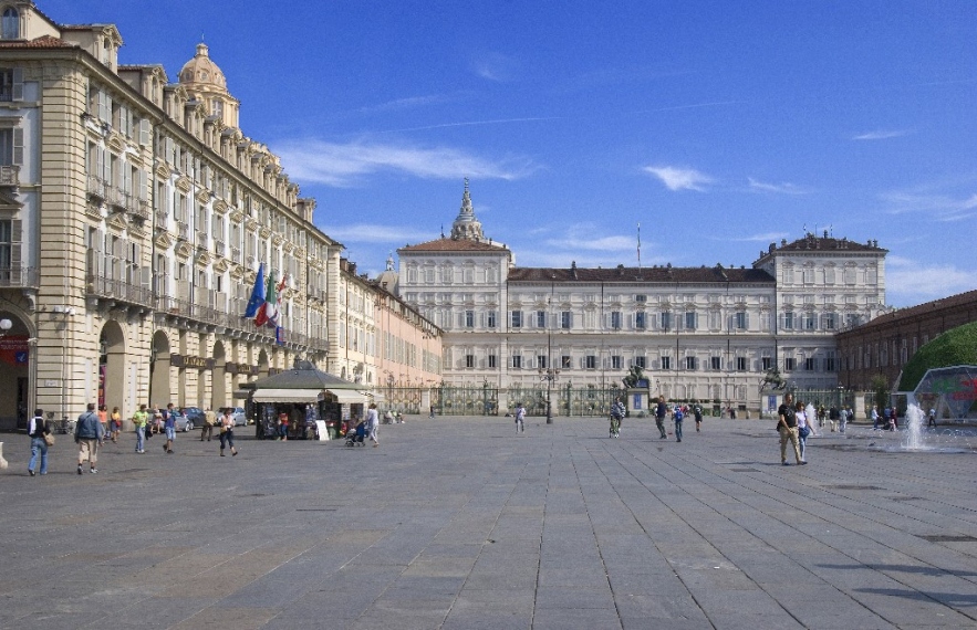 piazza castello