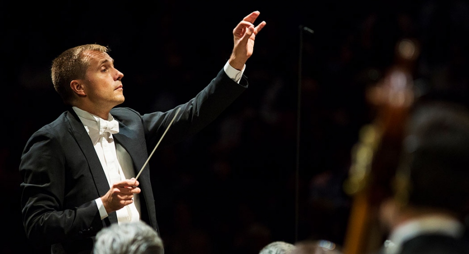 Vasily Petrenko (PC Ben Wright)