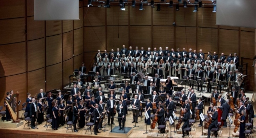 Orchestra e Coro Sinfonici di Milano © Angelica Concari